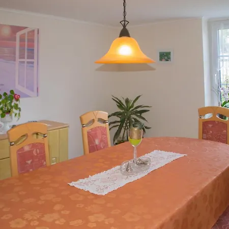Ferienappartement Am Brook 아파트 바베